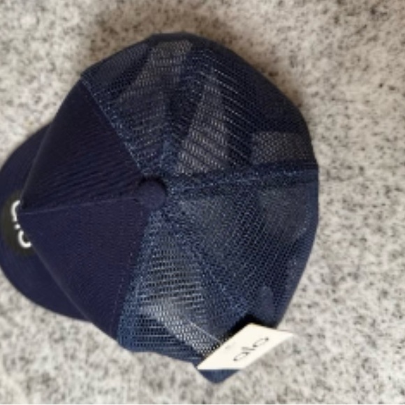 ALO Yoga Dark Blue Mesh Cap - Picture 2 of 3